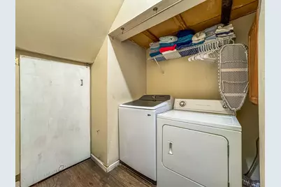 1904 Avenue N, Galveston, TX 77550 - Photo 49