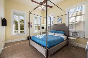 1904 Ave N, Galveston, TX 77550 - Photo 35