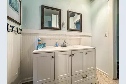 1904 Avenue N, Galveston, TX 77550 - Photo 21