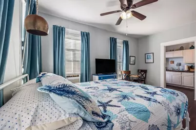 1904 Avenue N, Galveston, TX 77550 - Photo 13