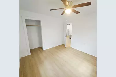 305 Miles Road, Bacliff, TX 77518 - Photo 13