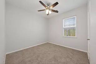 12038 Powderhorn Ln, Pinehurst, TX 77362 - Photo 35