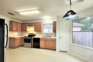 5819 Flower Gate Dr, Spring, TX 77373 - Photo 5
