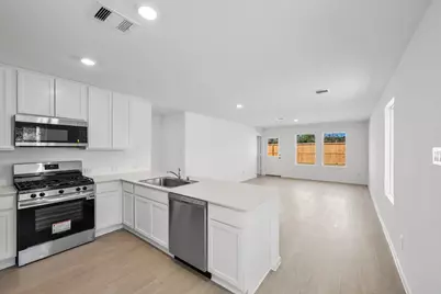 10583 Altitude Way, Conroe, TX 77303 - Photo 7