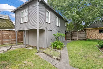 1133 Bayland Avenue, Houston, TX 77009 - Photo 1