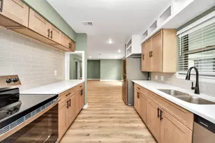 3314 Tanglewilde St, Houston, TX 77063 - Photo 15