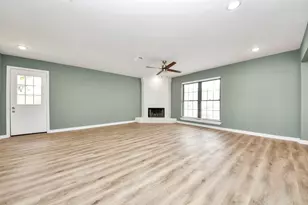 3314 Tanglewilde St, Houston, TX 77063 - Photo 9