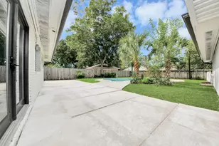 3314 Tanglewilde St, Houston, TX 77063 - Photo 35