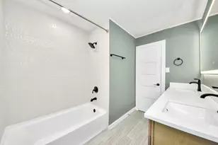 3314 Tanglewilde St, Houston, TX 77063 - Photo 29