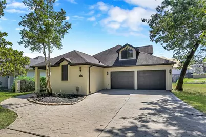 22 Creekwood Drive, Montgomery, TX 77356 - Photo 1