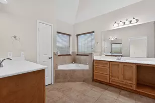 2608 Holbrook Springs Ln, League City, TX 77573 - Photo 29