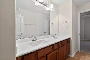 2608 Holbrook Springs Ln, League City, TX 77573 - Photo 41