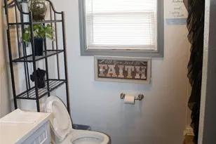 138 S Pecan Dr, Texas City, TX 77591 - Photo 3