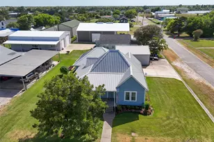 664 Laurel Street S, Matagorda, TX 77457 - Photo 35