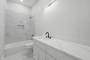 1258 Spanish Dr, Dayton, TX 77535 - Photo 31