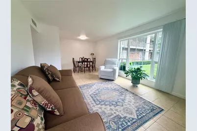 2201 Fountain View Drive #5J, Houston, TX 77057 - Photo 7