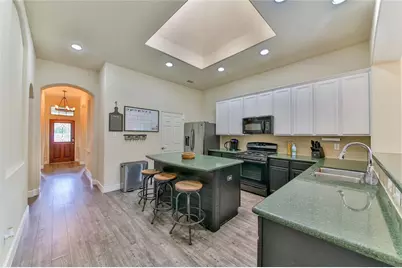 2301 Shadow Falls Lane, Pearland, TX 77584 - Photo 9