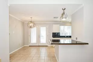 3402 Hidden Creek Dr, Sugar Land, TX 77479 - Photo 5
