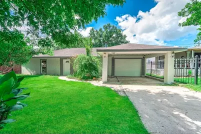 1305 Winchester Dr, Richmond, TX 77469 - Photo 1