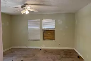 990 Road 3802, Cleveland, TX 77328 - Photo 15