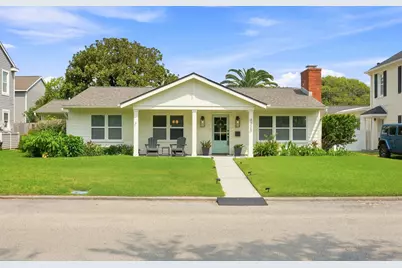 4320 Sherman Boulevard, Galveston, TX 77550 - Photo 1