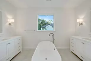 135 Roebuck Ln, New Waverly, TX 77358 - Photo 11