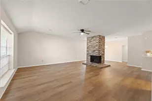 15907 Meadow Village Dr, Houston, TX 77095 - Photo 5