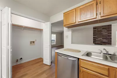 15907 Meadow Village Drive, Houston, TX 77095 - Photo 19