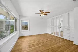 8739 Linkterrace Ln, Houston, TX 77025 - Photo 17