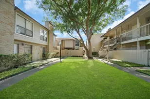 2110 Wilcrest Dr, Houston, TX 77042 - Photo 25