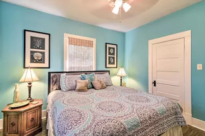 3928 Avenue S S, Galveston, TX 77550 - Photo 9