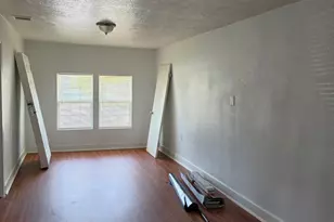6318 Sayers St, Houston, TX 77026 - Photo 5