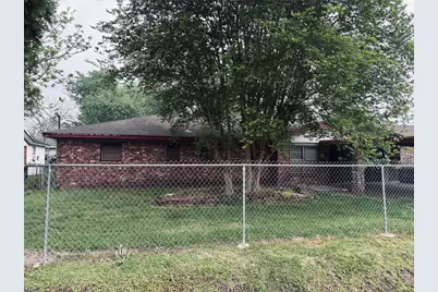 415 Zinn Drive, Crosby, TX 77532 - Photo 3