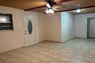 415 Zinn Dr, Crosby, TX 77532 - Photo 25