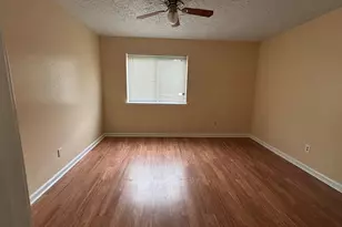 8319 Wind Veil Dr, Houston, TX 77040 - Photo 37
