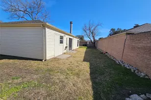8319 Wind Veil Dr, Houston, TX 77040 - Photo 43