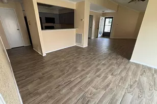 8319 Wind Veil Dr, Houston, TX 77040 - Photo 25