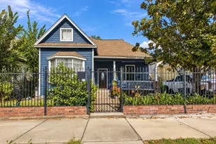 2120 Everett St, Houston, TX 77009 - Photo 1
