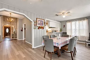 2120 Everett St, Houston, TX 77009 - Photo 9