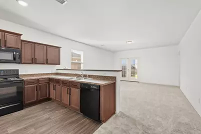 718 Crystal Lakes Drive, Brookshire, TX 77423 - Photo 9