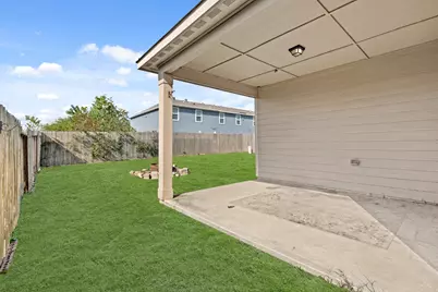 718 Crystal Lakes Drive, Brookshire, TX 77423 - Photo 19