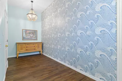 2102 Avenue N, Galveston, TX 77550 - Photo 9