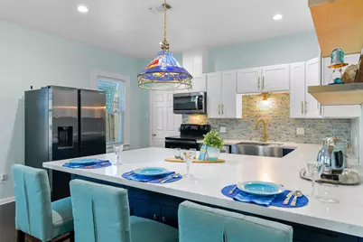 2102 Avenue N, Galveston, TX 77550 - Photo 11