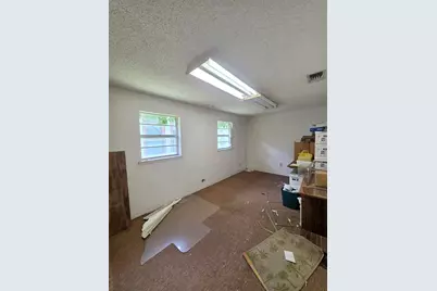 2600 Avenue F, Bay City, TX 77414 - Photo 17