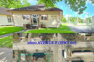 2600 Avenue F, Bay City, TX 77414 - Photo 1