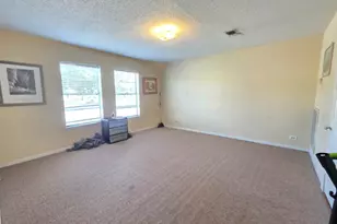 2600 Avenue F, Bay City, TX 77414 - Photo 3