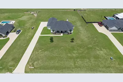 184 Randi Road, Bellville, TX 77418 - Photo 3