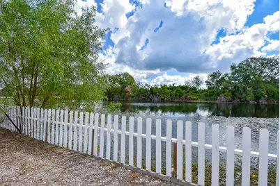 330 N Dixie Drive #A, Lake Jackson, TX 77566 - Photo 3