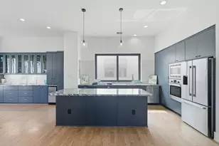 1436 W 24th St, Houston, TX 77008 - Photo 13