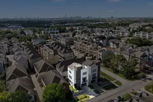 1436 W 24th St, Houston, TX 77008 - Photo 3